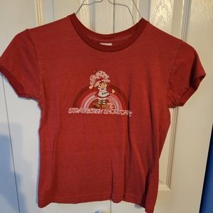 Vintage early 2000s Strawberry Shortcake t-shirt